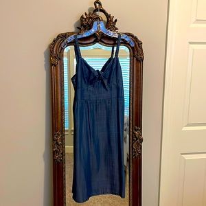 ⭐️5/$40. Tommy Bahamas Denim Dress